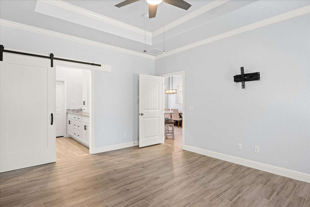2206 Navasota Street - Photo 12