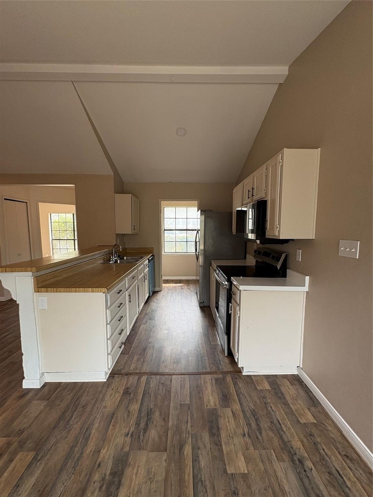 510 Matterhornn Street - Photo 6