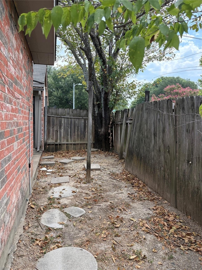 510 Matterhornn Street - Photo 21