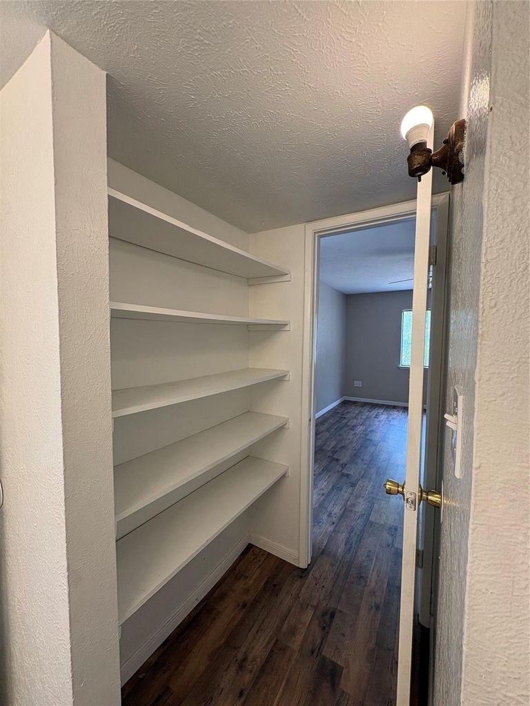 510 Matterhornn Street - Photo 12