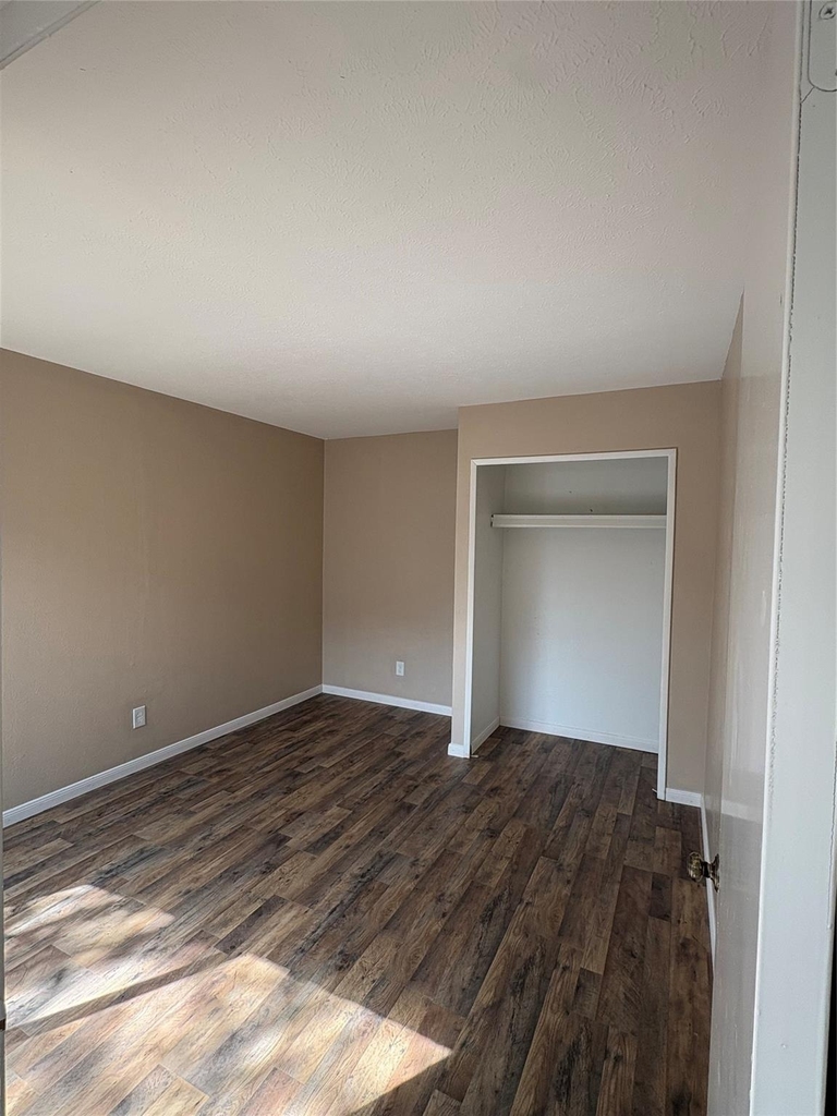 510 Matterhornn Street - Photo 15
