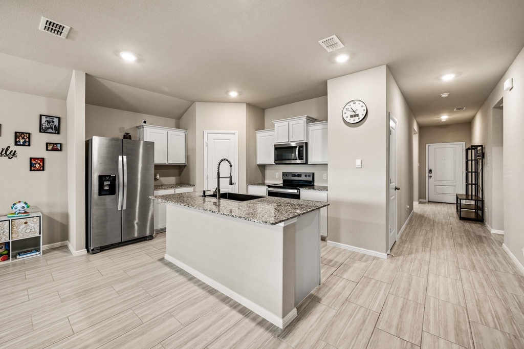 336 Wildrose Circle - Photo 10