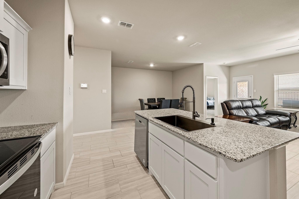 336 Wildrose Circle - Photo 12