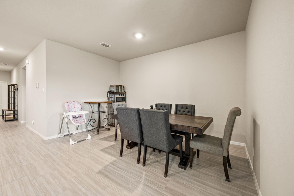 336 Wildrose Circle - Photo 9