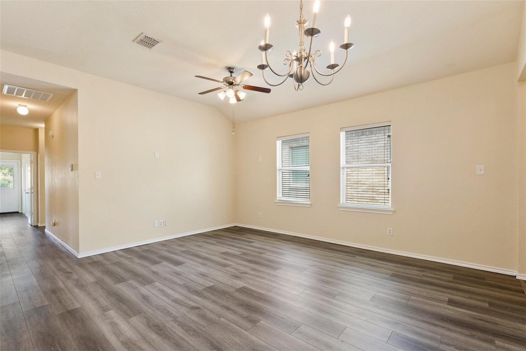 1213 Redman Avenue - Photo 4