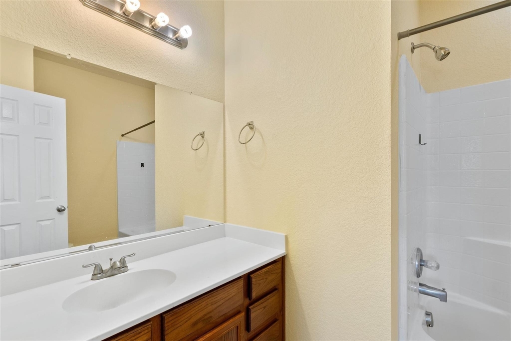1213 Redman Avenue - Photo 14