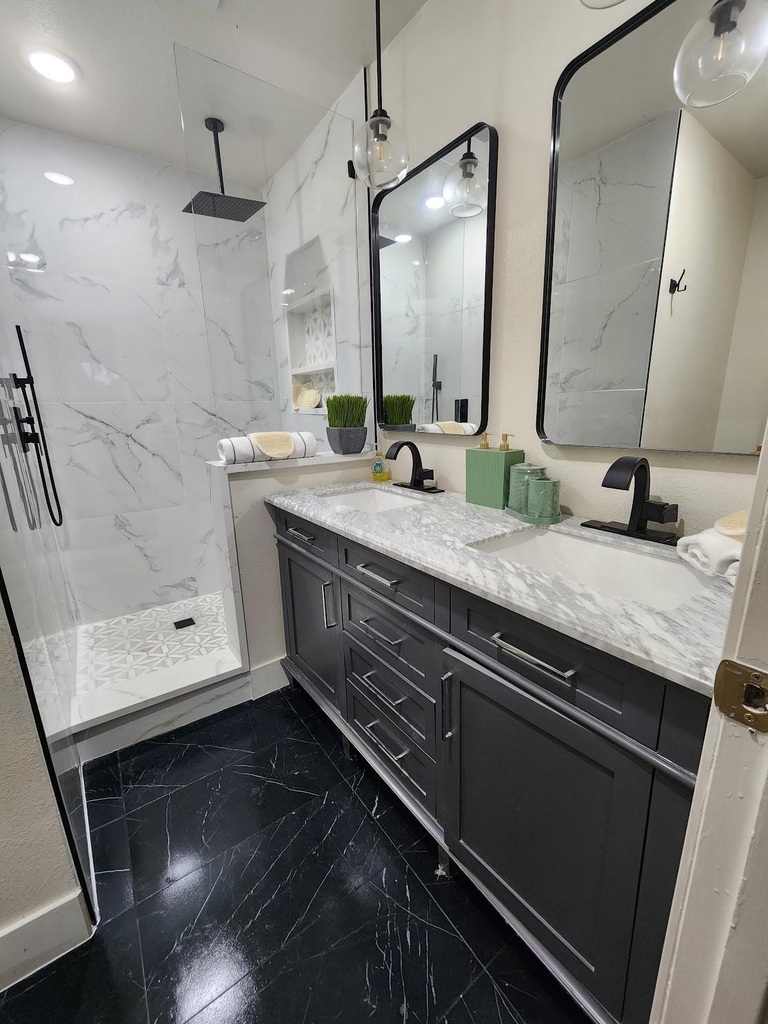 2908 Washington Street - Photo 4