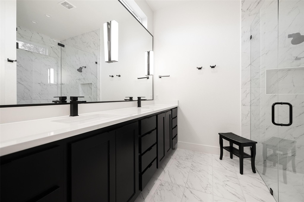 416 Grandview Avenue - Photo 16