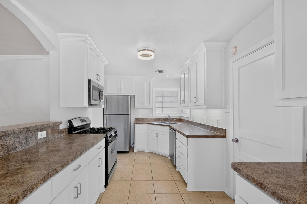4812 Wateka Drive - Photo 10