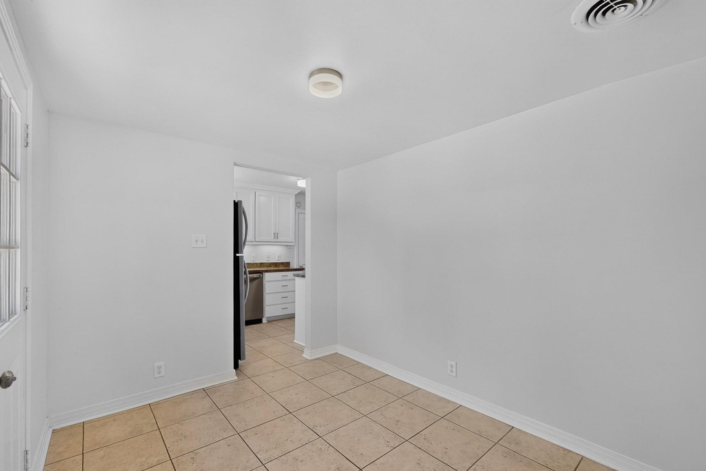 4812 Wateka Drive - Photo 15