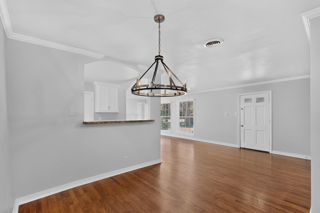 4812 Wateka Drive - Photo 8