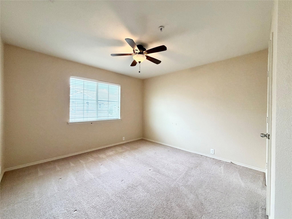 2224 Stonepark Place - Photo 21