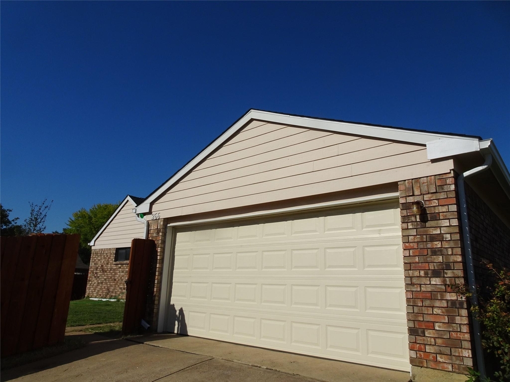 266 Barclay Avenue - Photo 28
