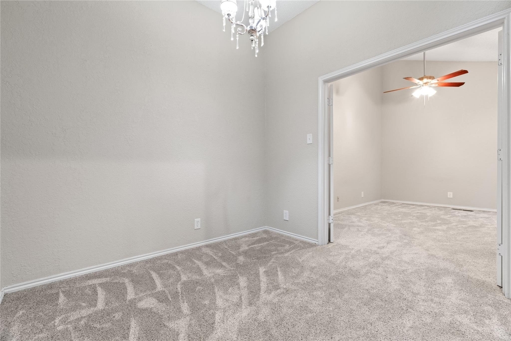 18040 Midway Road - Photo 28