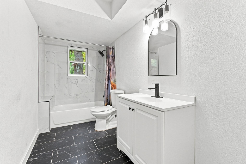 1505 Westridge Drive - Photo 9