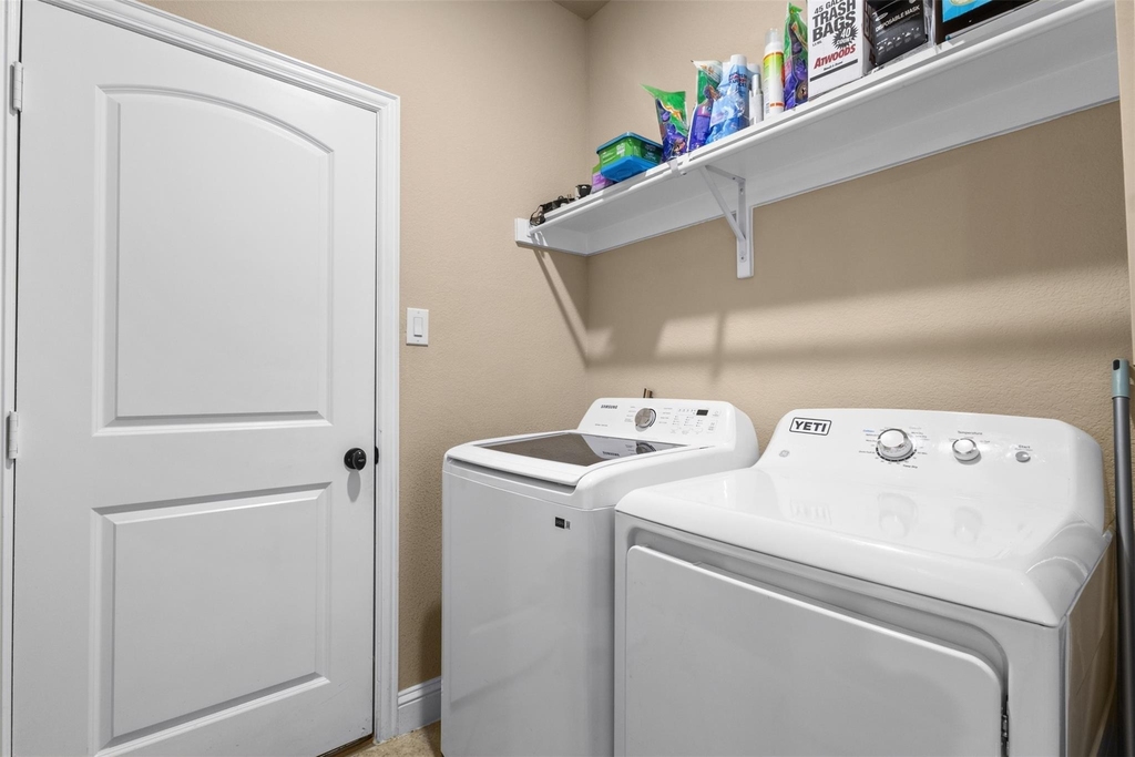 205 Melody Way - Photo 21