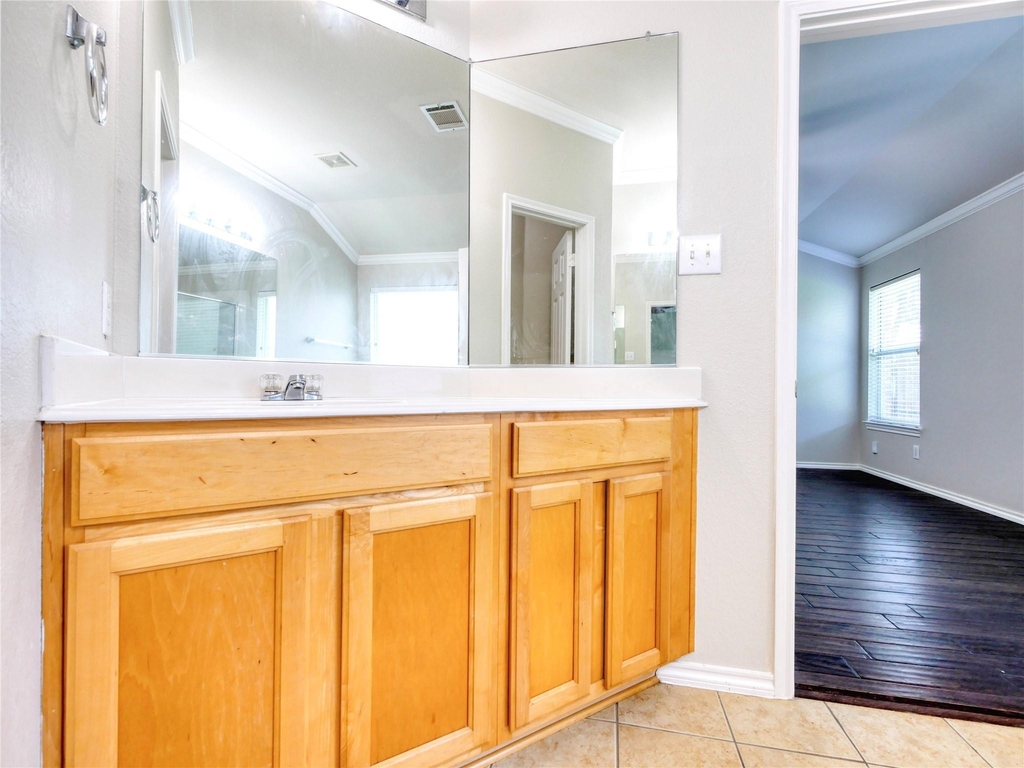 6925 Red Bluff Drive - Photo 17