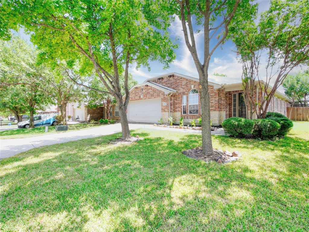 6925 Red Bluff Drive - Photo 29