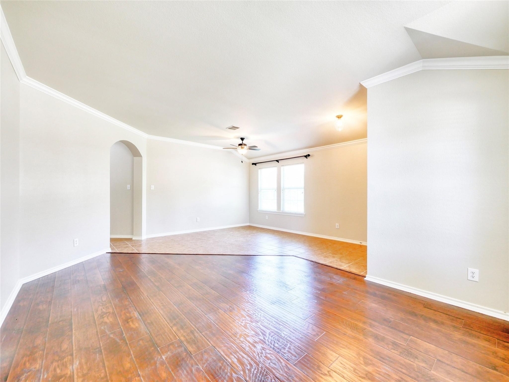 6925 Red Bluff Drive - Photo 5