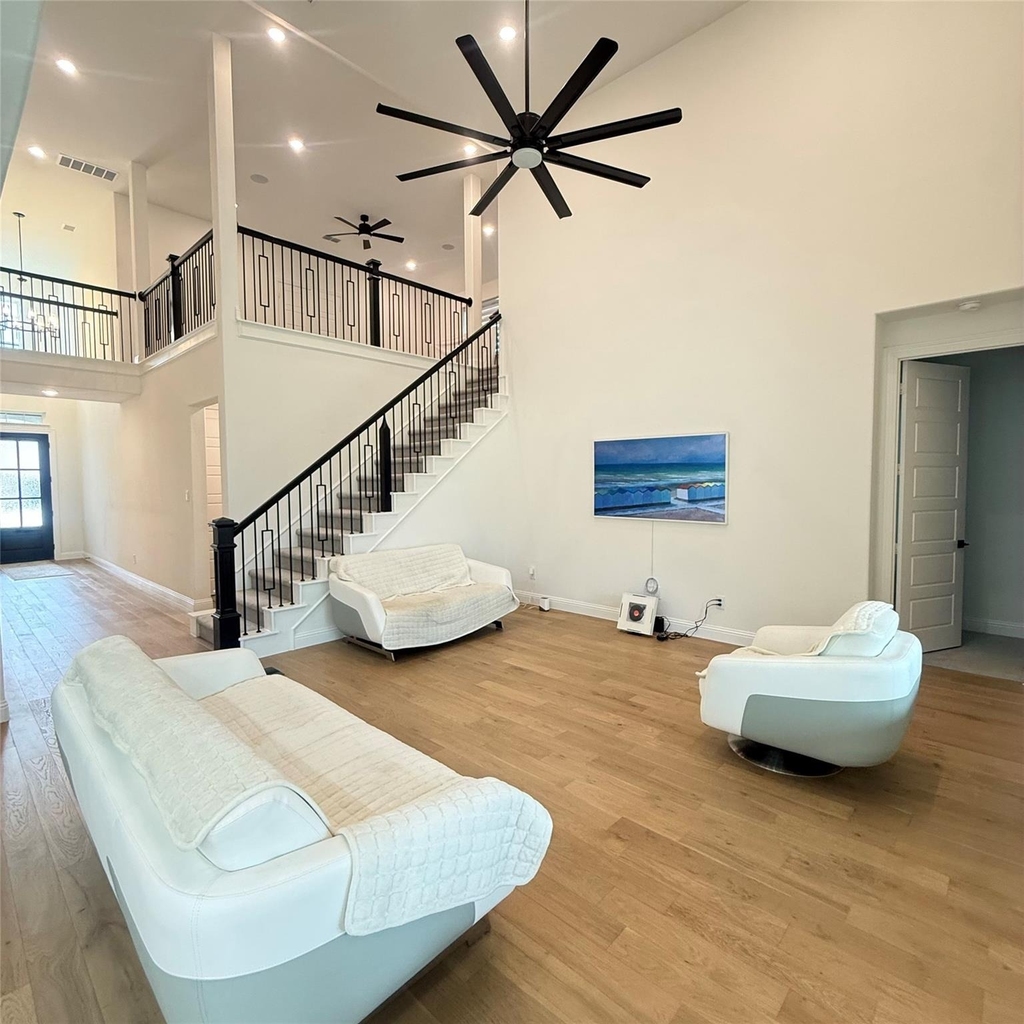 11400 Finch Hattons Drive - Photo 2