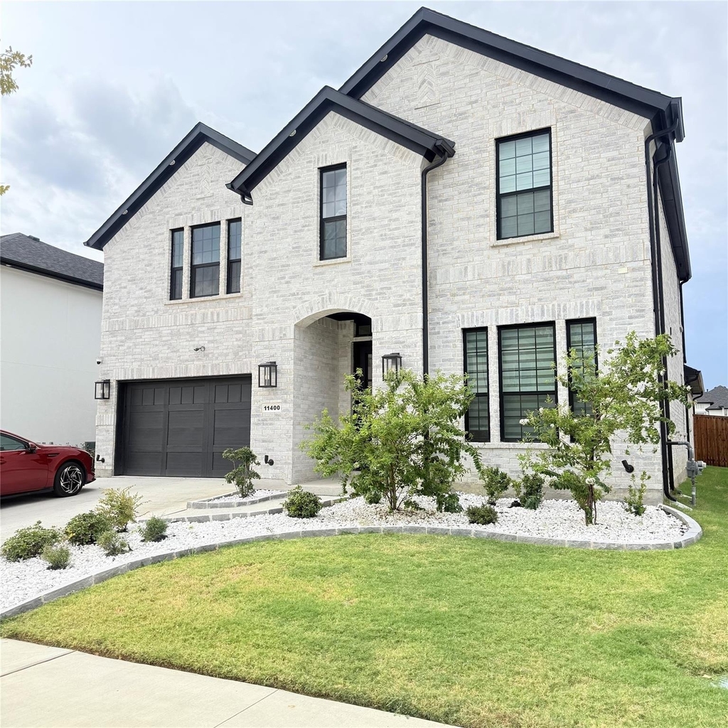 11400 Finch Hattons Drive - Photo 1