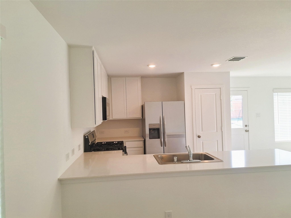 15009 Bushwacker Way - Photo 6