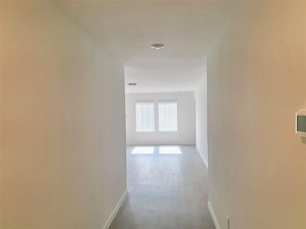 15009 Bushwacker Way - Photo 3