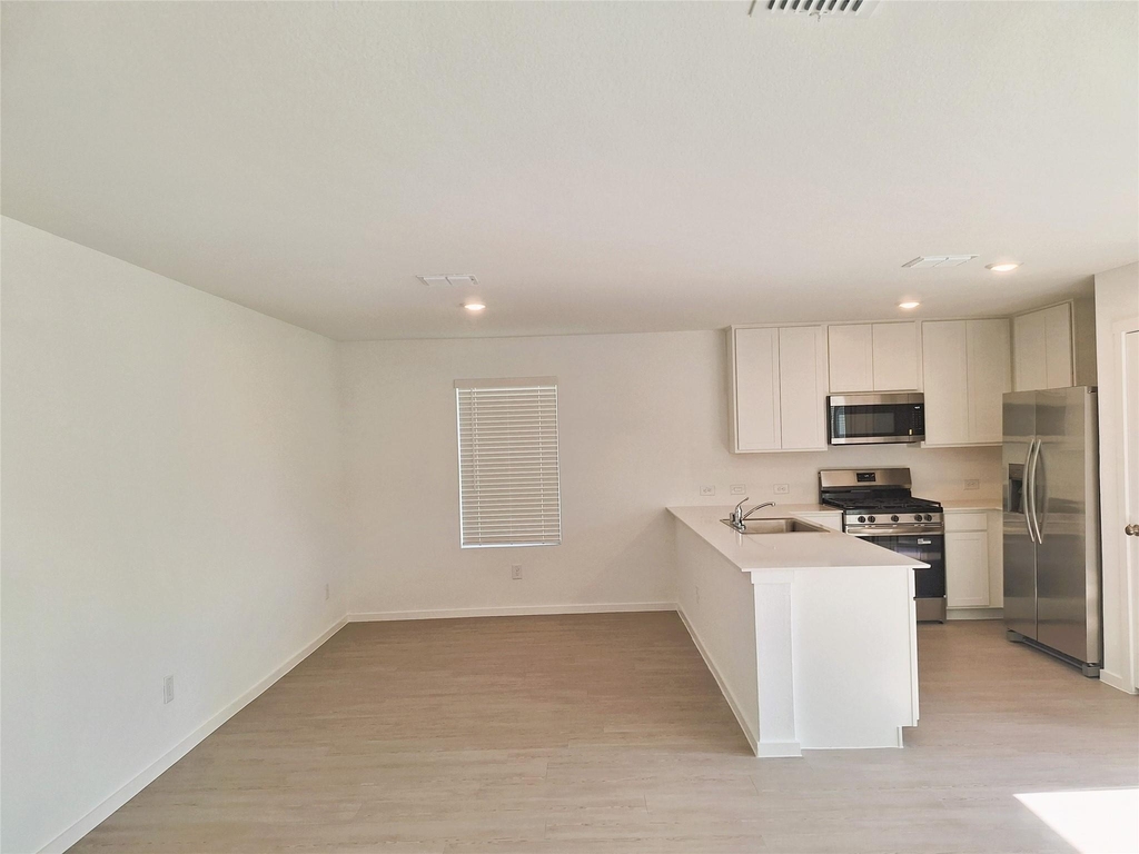 15009 Bushwacker Way - Photo 5