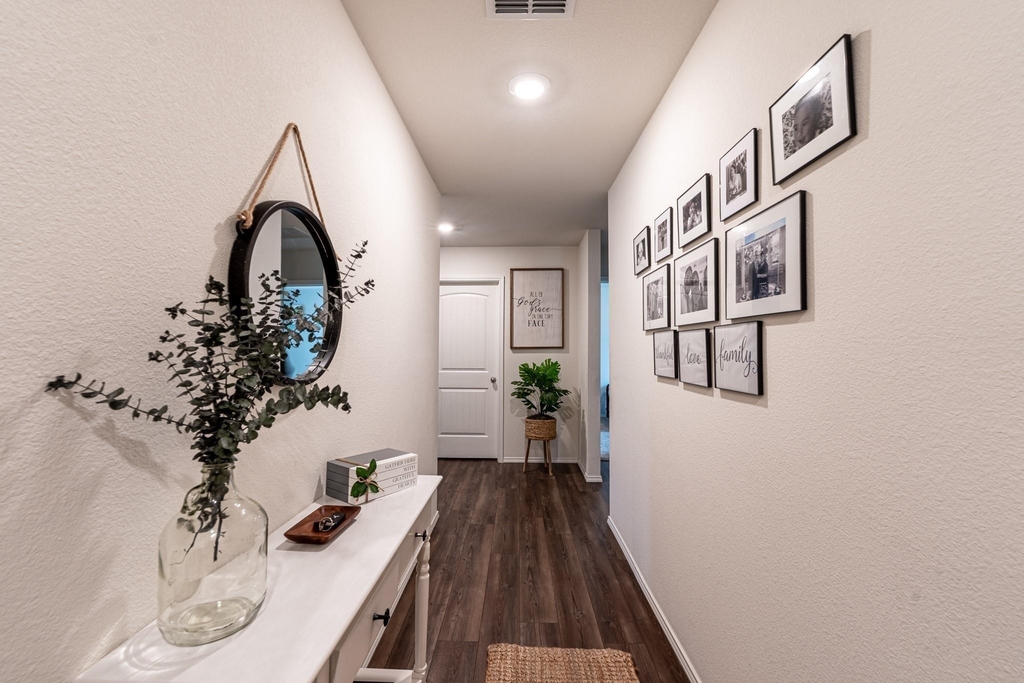 771 Bayonet Street - Photo 1