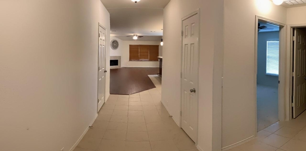 1604 Desperado Road - Photo 2