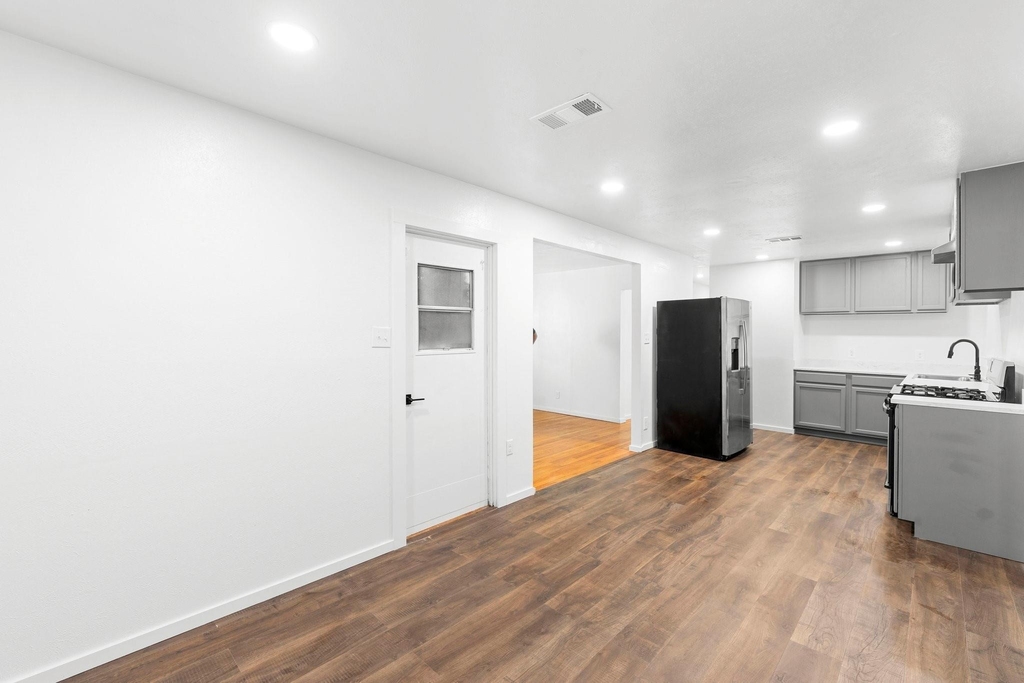 777 Cullum Avenue - Photo 10