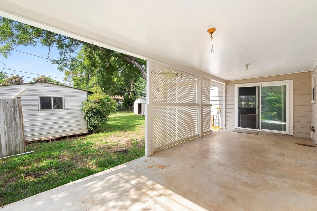 777 Cullum Avenue - Photo 18