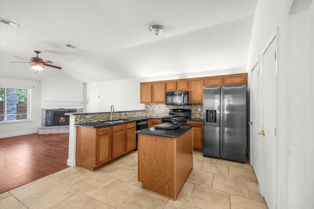 1139 Baja Drive - Photo 8