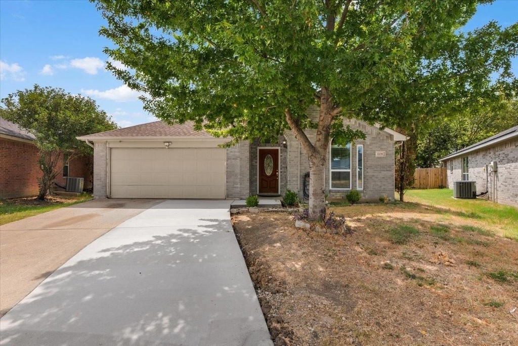 1139 Baja Drive - Photo 0