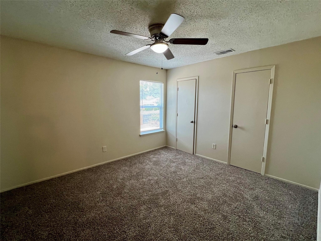 2019 Paisley Drive - Photo 6