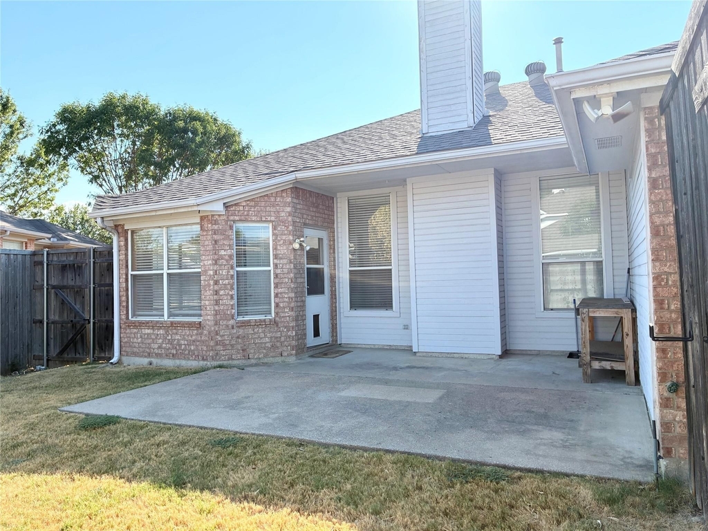 807 Aylesbury Drive - Photo 13