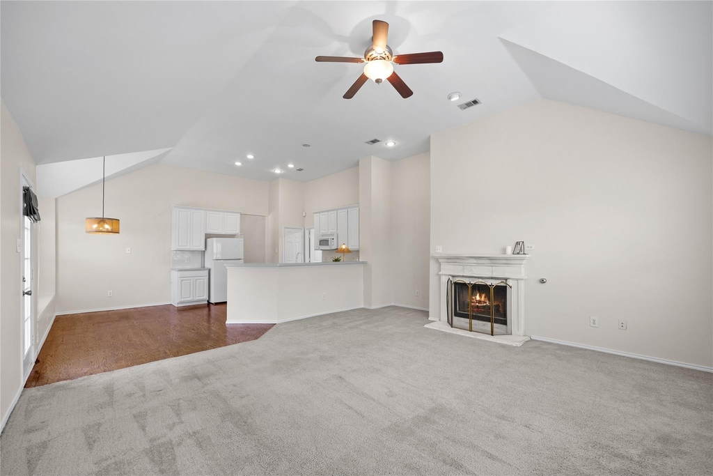 2120 Crestlake Drive - Photo 2