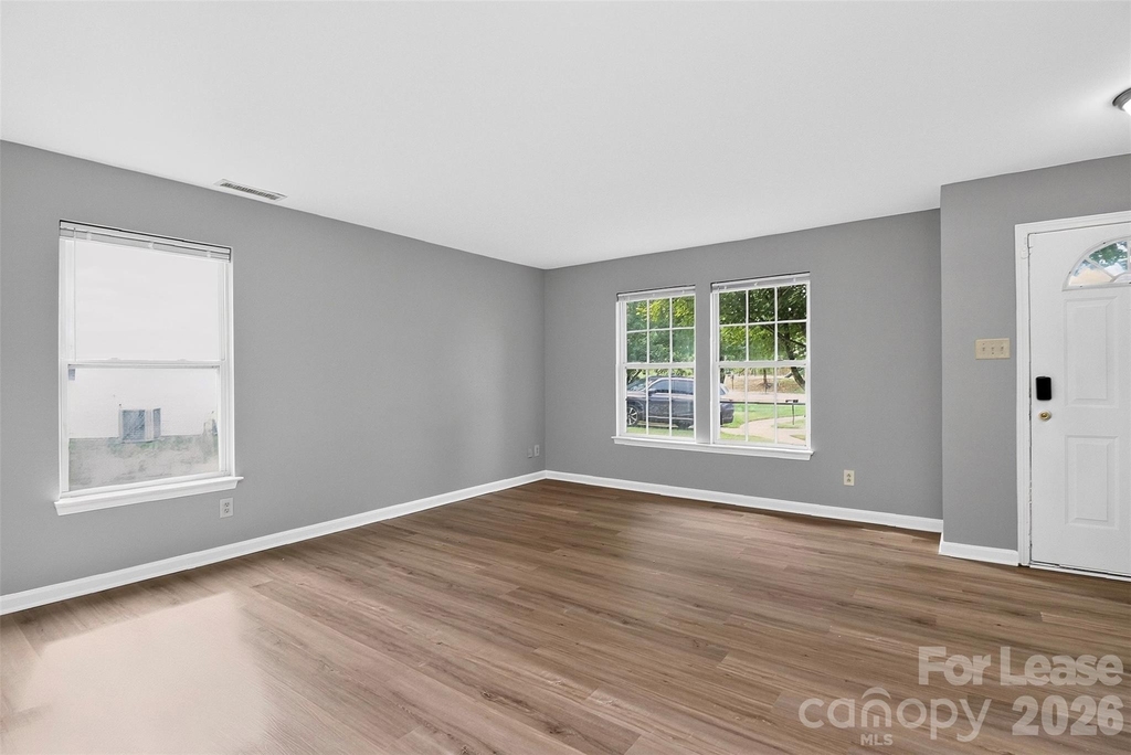 7348 Mitzi Deborah Lane - Photo 6
