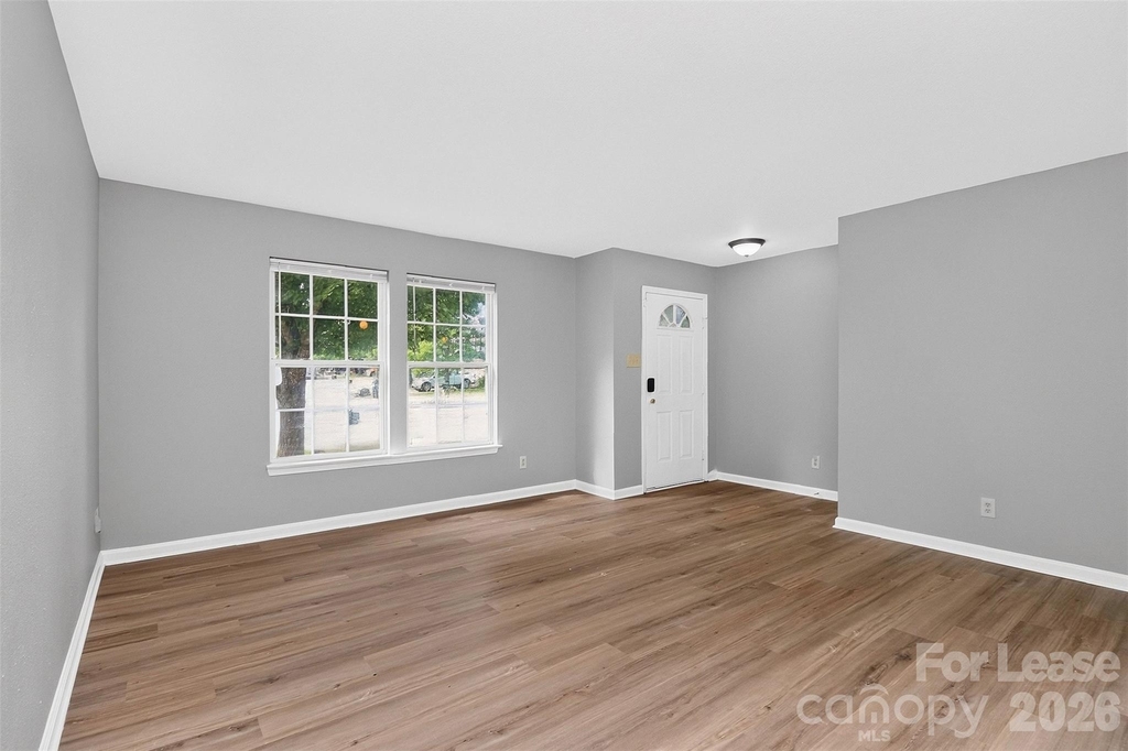 7348 Mitzi Deborah Lane - Photo 4