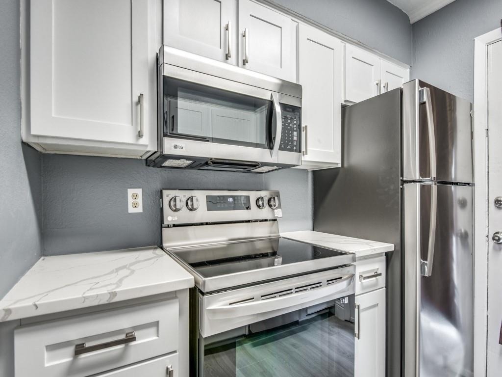 12888 Montfort Drive - Photo 8