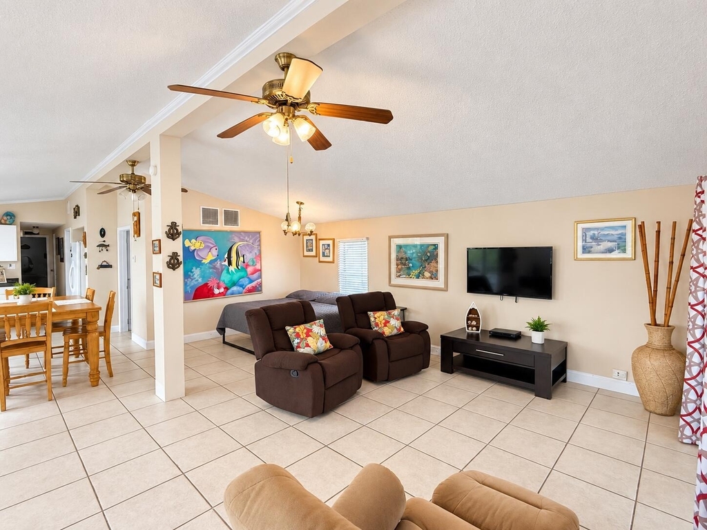932 Tropical Lane - Photo 6