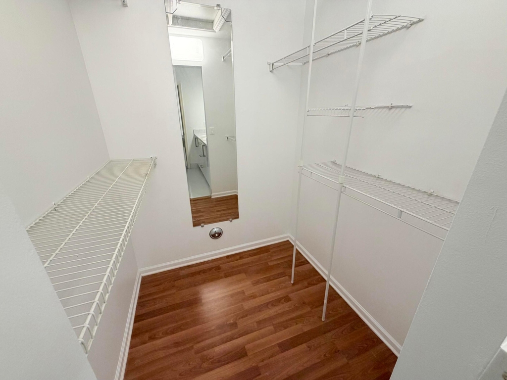 5738 Nw 48th Avenue - Photo 15