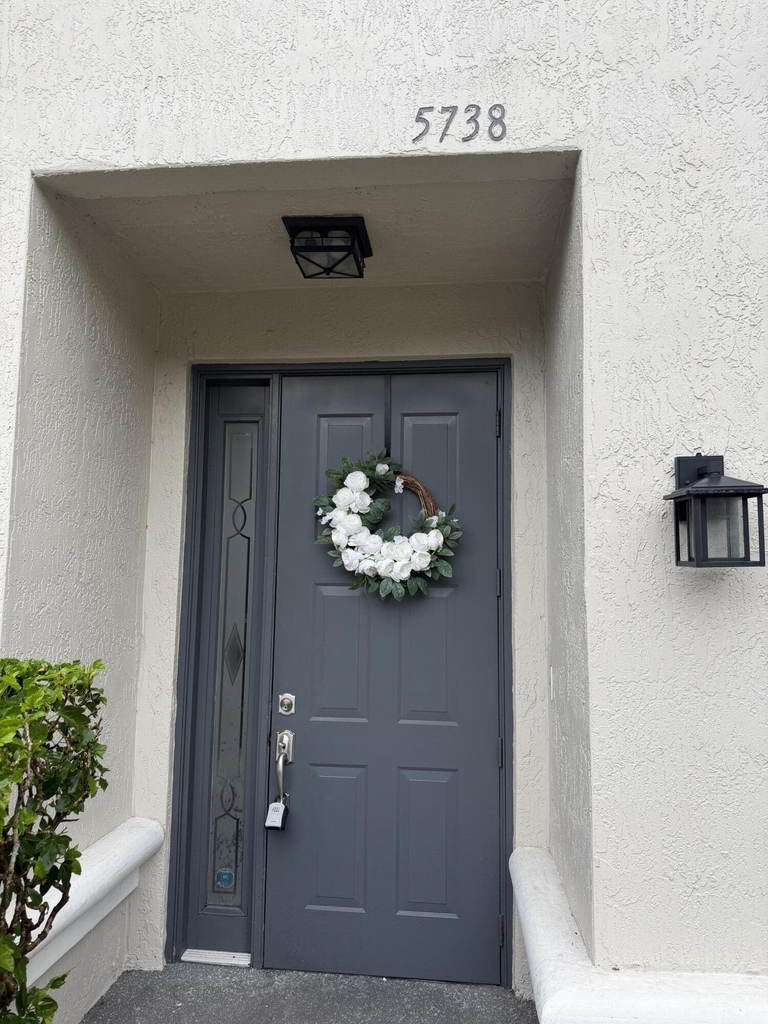 5738 Nw 48th Avenue - Photo 22
