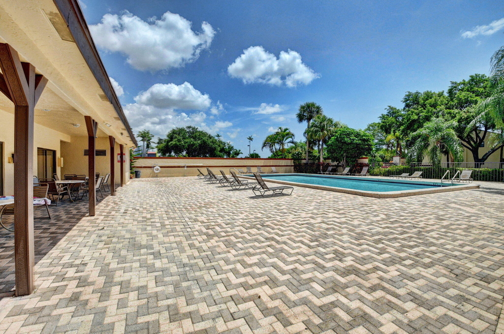 6550 Somerset Drive - Photo 31