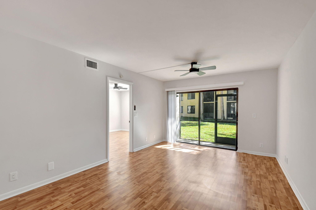 6550 Somerset Drive - Photo 10