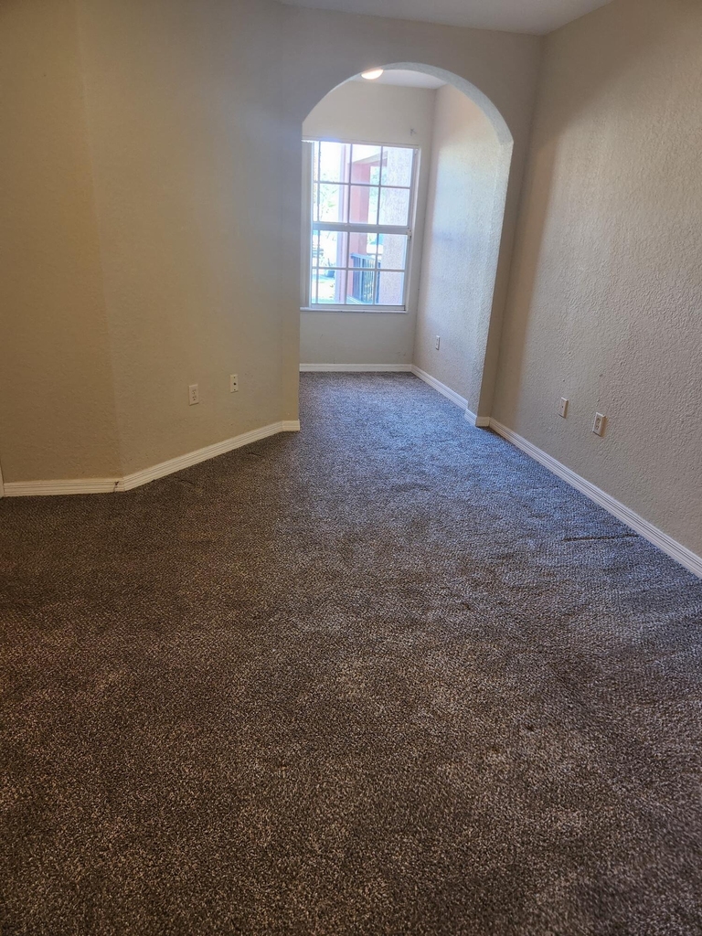 156 Sw Peacock Boulevard - Photo 10