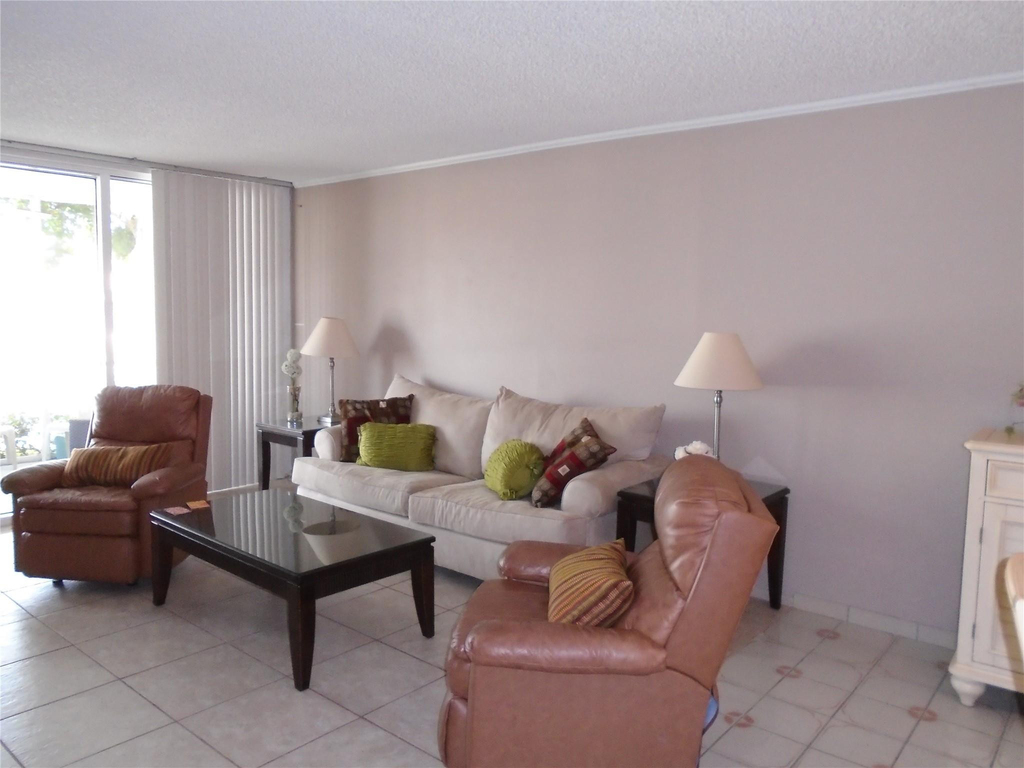 3165 Ne 48th Court - Photo 32