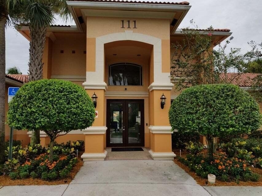 241 Sw Palm Drive - Photo 21