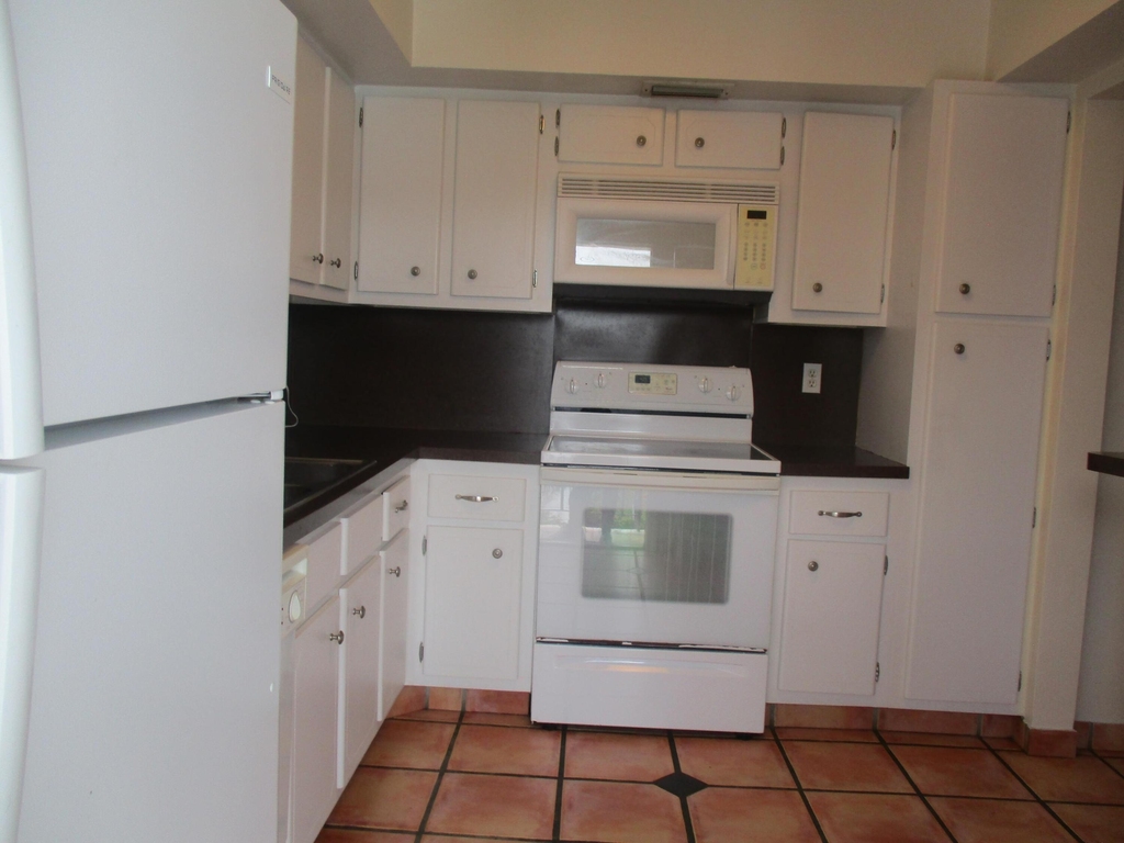 3720 Harrison Street - Photo 8