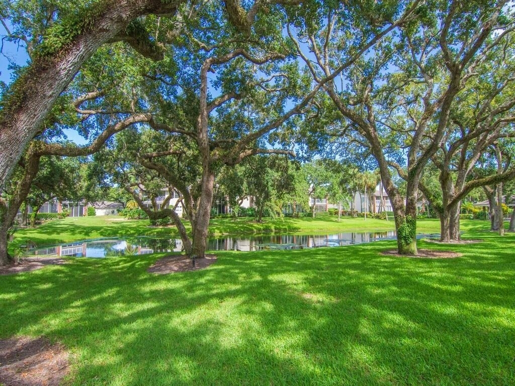 101 E Park Shores Circle - Photo 7